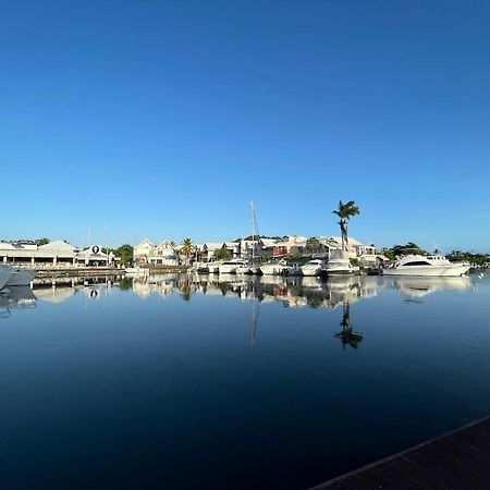 Grand Sejour Lumineux Avec Balcon & Vue Cathedrale Apartment Pointe-a-Pitre  Luaran gambar