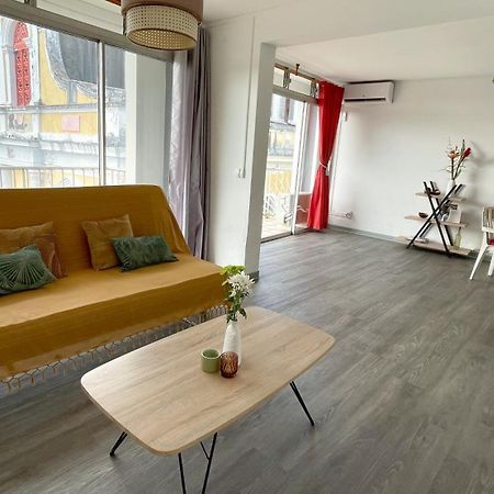 Grand Sejour Lumineux Avec Balcon & Vue Cathedrale Apartment Pointe-a-Pitre  Luaran gambar