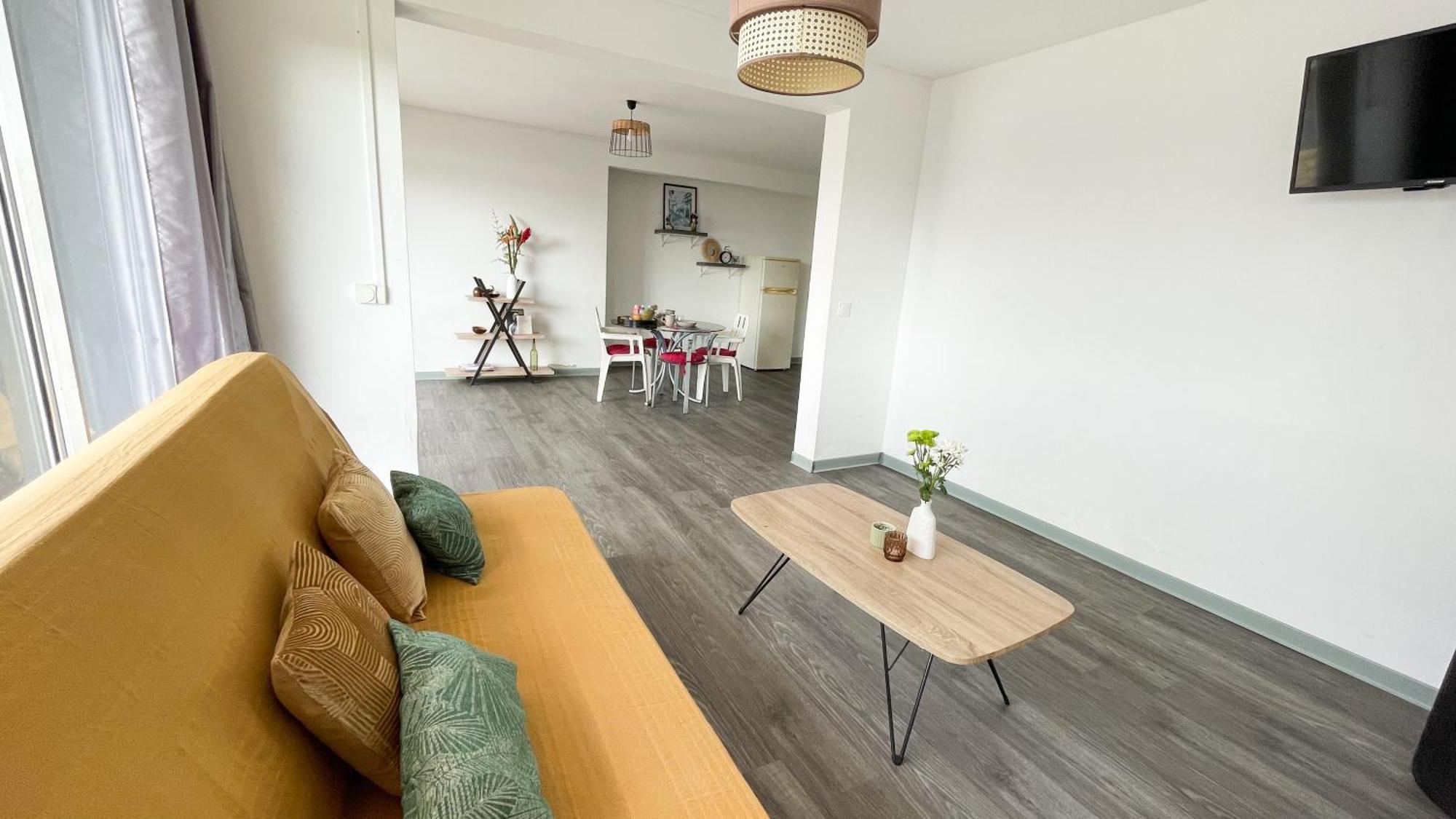 Grand Sejour Lumineux Avec Balcon & Vue Cathedrale Apartment Pointe-a-Pitre  Luaran gambar